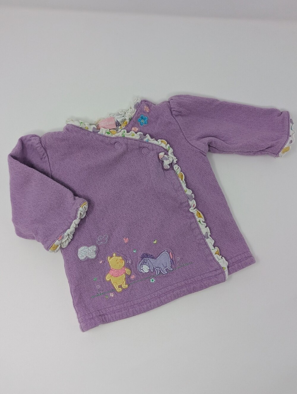 2/$10 ❤️ Disney Winnie the Pooh Snap Top
